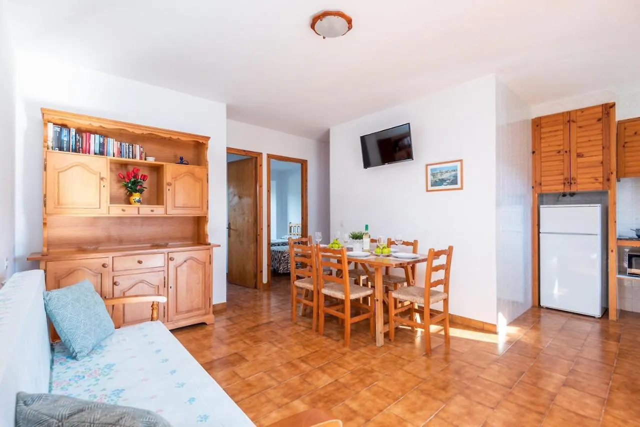 Brisa Mar 2, 2 Bedroom Apartment, Cala'N Bosch Son Xoriguer Apartmán